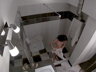 숨겨진 캠 - 삼인조 샤워, 무료 트리플 엑스 영화 vid mov 72 | xhamster