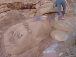 ঘরের বাইরে গন বয়স্ক সিনেমা মধ্যে লাল শিলা canyon