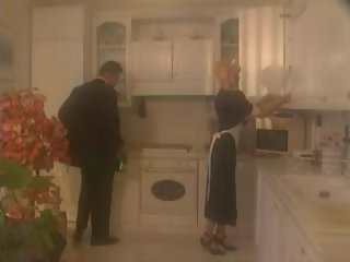 Чоловік трахає його домогосподарка до піти в робота